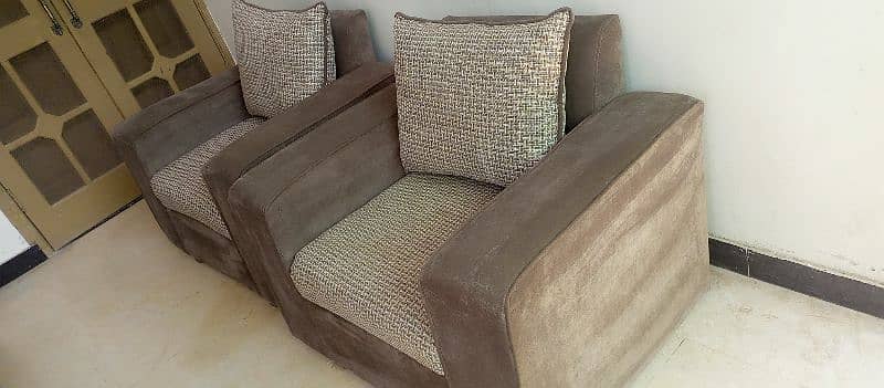 7 seater sofa for sale with 7 cushion foam ok kahe se kharb ni hai 14