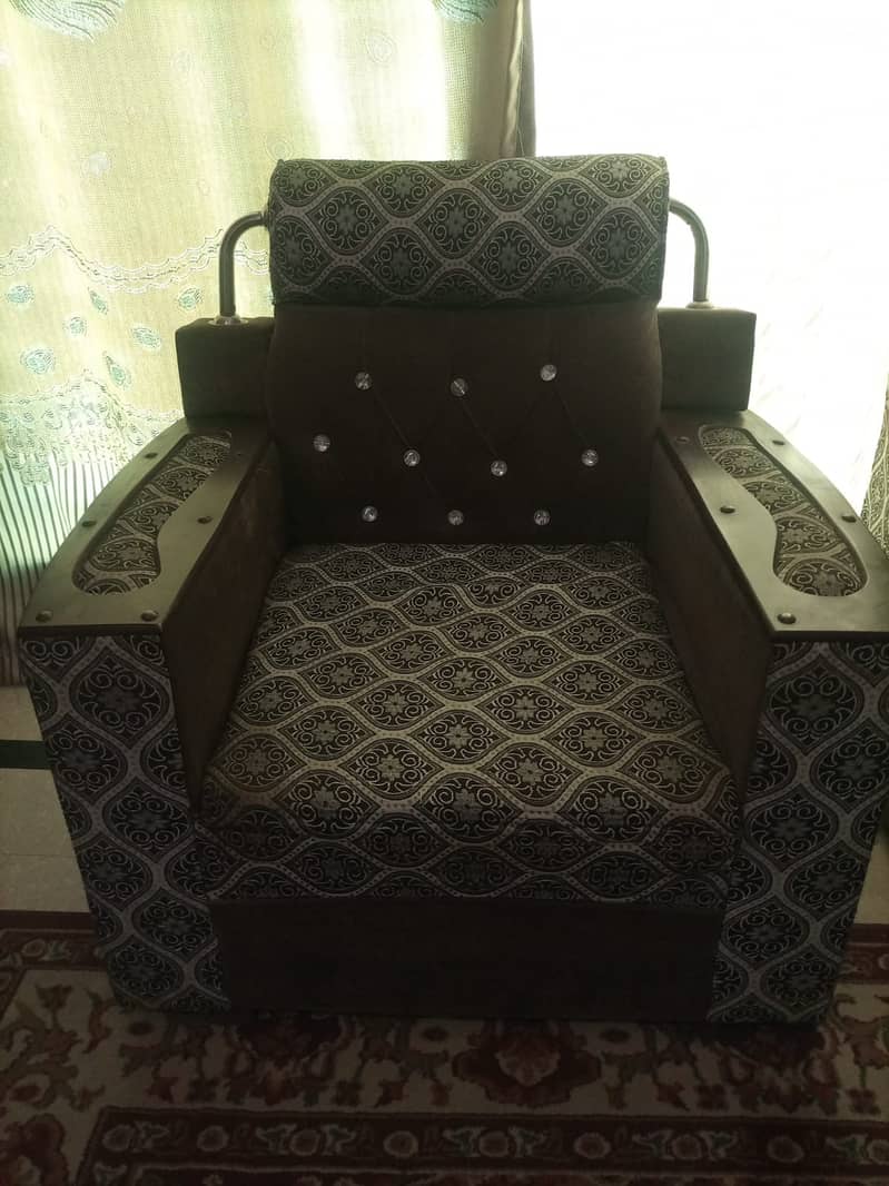 Sofa set for sale 3