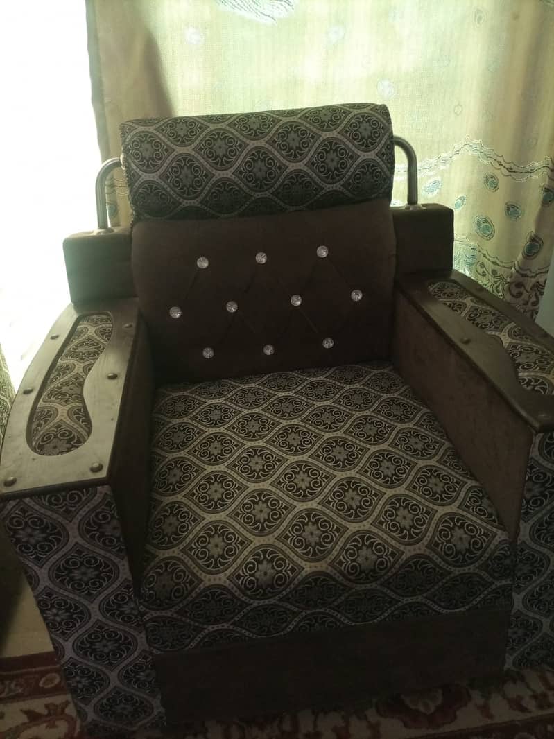 Sofa set for sale 4