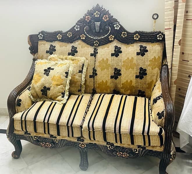 8 seater sofa chiniot set 0