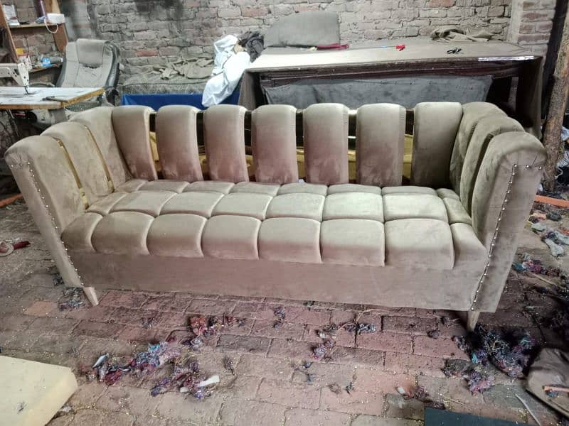 5 seater sofa 10 years foam 1