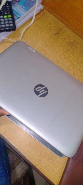 HP  laptop  Ram 4 SSD 128 with radeon graphic card 1