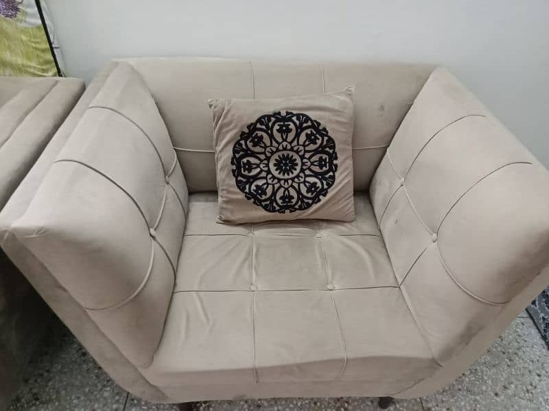 Luxurious Sofa set(5 Seater) 4