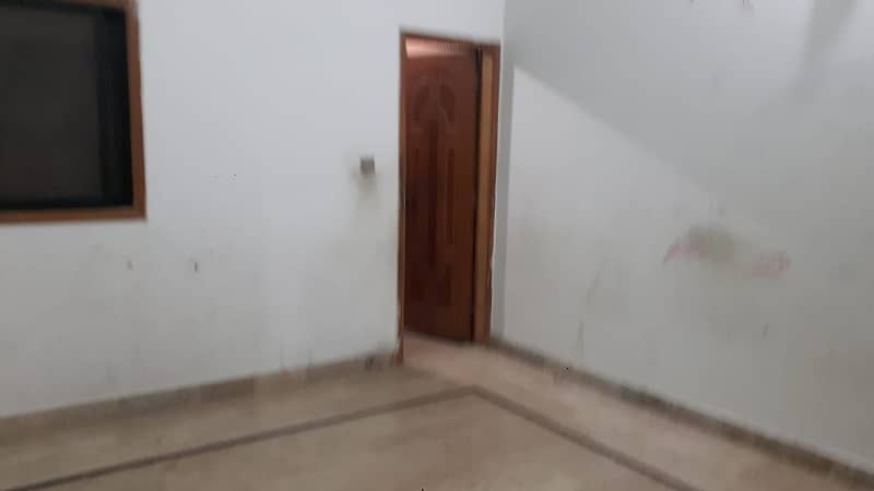 two bed dd portion for rent in johar 5