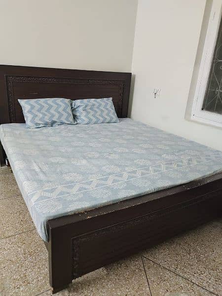 Wooden King Size Bed with Mattress 3