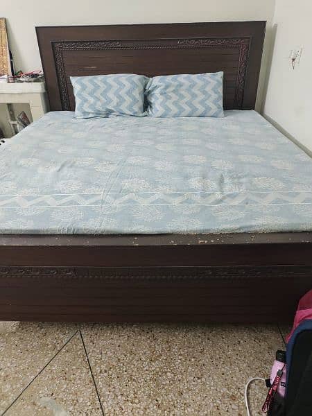 Wooden King Size Bed with Mattress 5