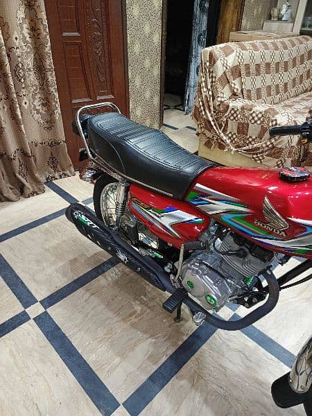 Honda 125CC 2023 8