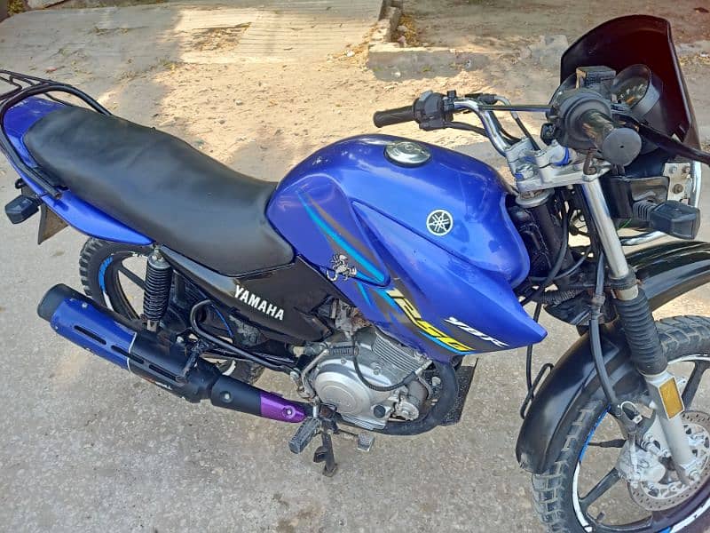 Yamaha YBR 125 9