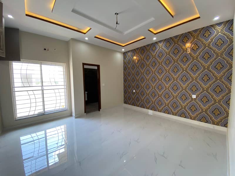 10 MARLA HOUSE FOR SALE IN ENGINEERS TOWN SECTOR A 3