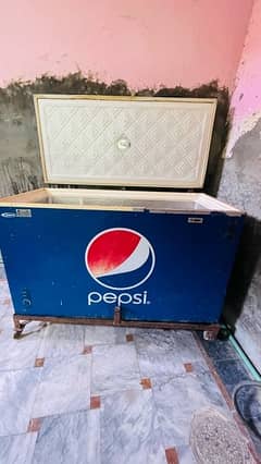 Deepfreezer for sale in Good Condition