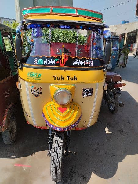 tuktuk 11