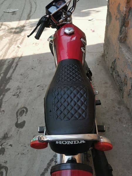 21/22 model honda cg 125 in geniune condition 2