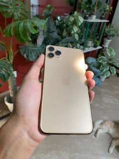 iPhone 11 Pro Max 0