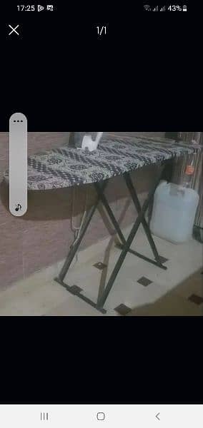 iron stand for sale like new 0