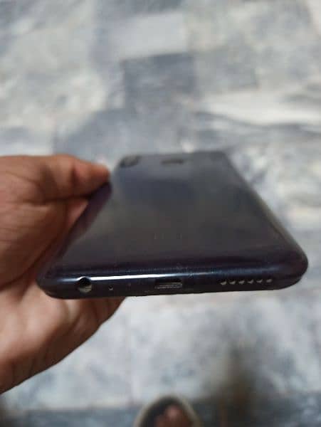 Infinix hot 8 lite 1