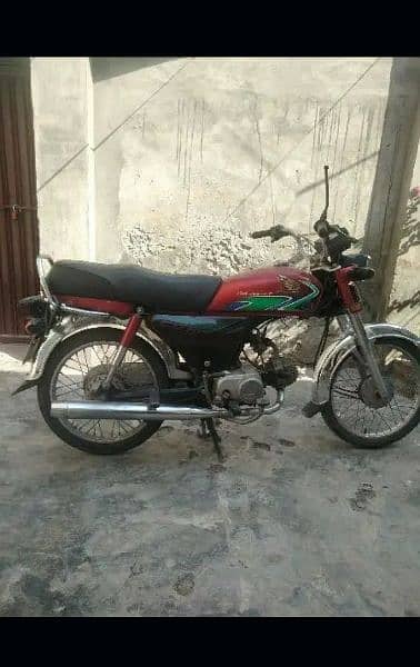 Honda CD 70 bike good condition 1