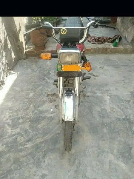 Honda CD 70 bike good condition 3