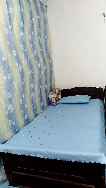 bed,sofa,safe (Elsa and ana ) Kids room items 3