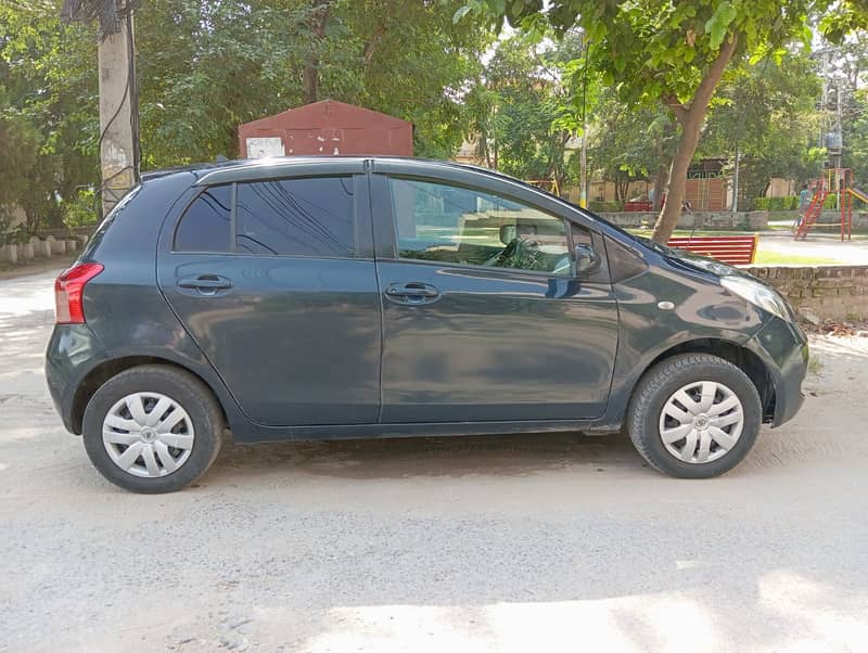 Toyota Vitz 2005 F 1.0 for sale 5