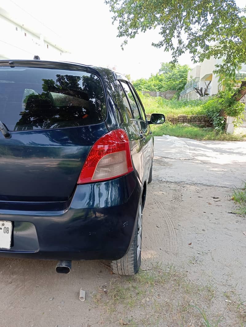 Toyota Vitz 2005 F 1.0 for sale 6