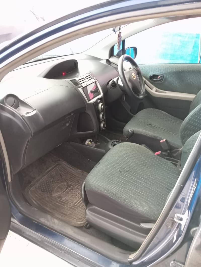 Toyota Vitz 2005 F 1.0 for sale 11