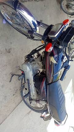 Honda 125 for urgently sale 0