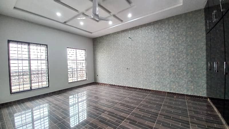 1 Kanal Spanish Villa Sect-H DHA Multan For Sale 28