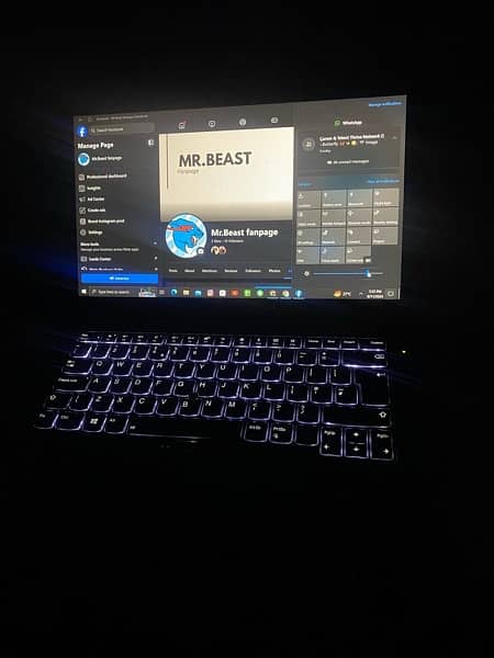 Lenovo Think pad i7 7th Generation  with Touch screen 1