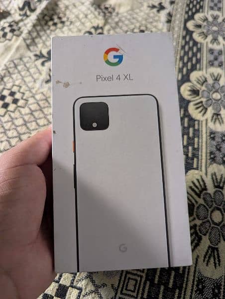 Google Pixel 4XL with original box 2