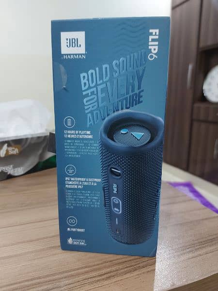 JBL Flip 6 Bluetooth Speaker 1