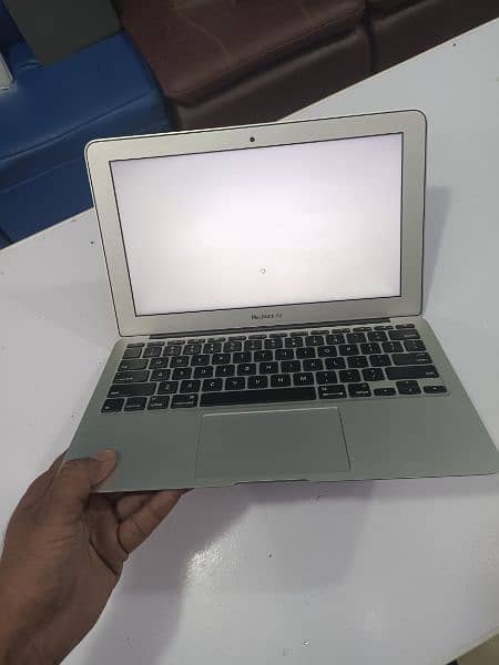 MACBOOK AIR EARLY 2014 (11 INCHES) DIAMOND CUT 9