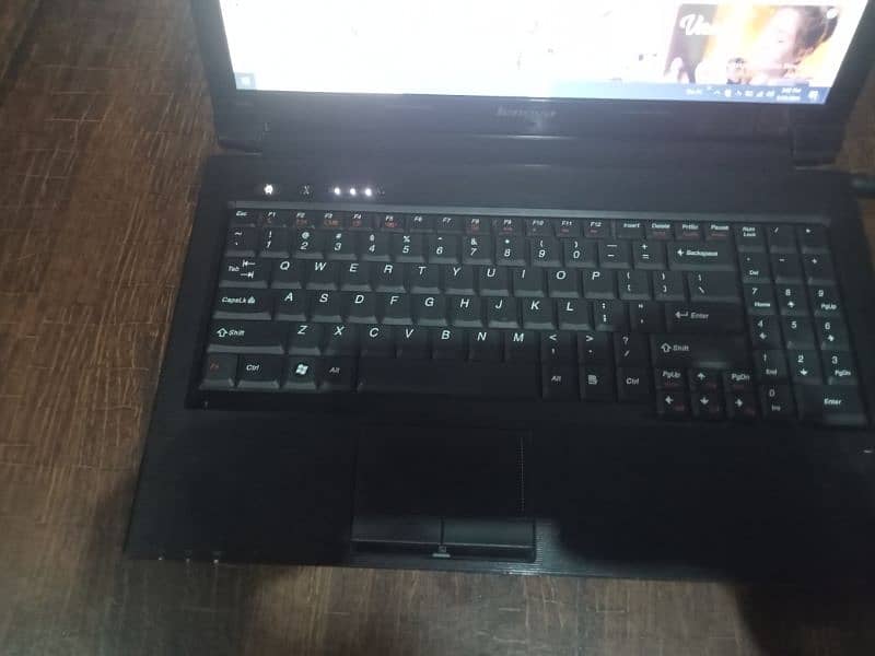 Lenovo laptop core i3 first year 4GB plus 250gb all ok 10 by 10 3