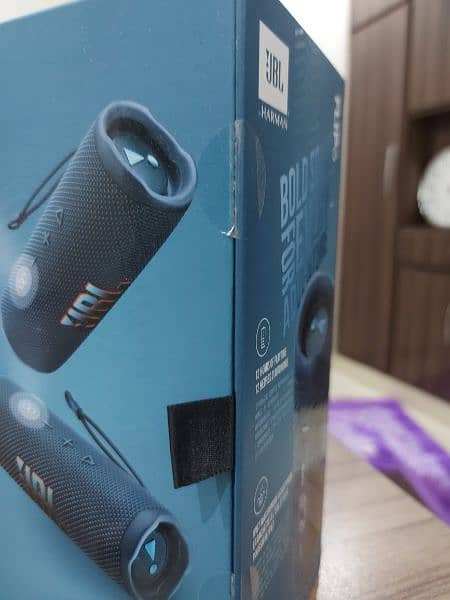 JBL Flip 6 Bluetooth Speaker 4