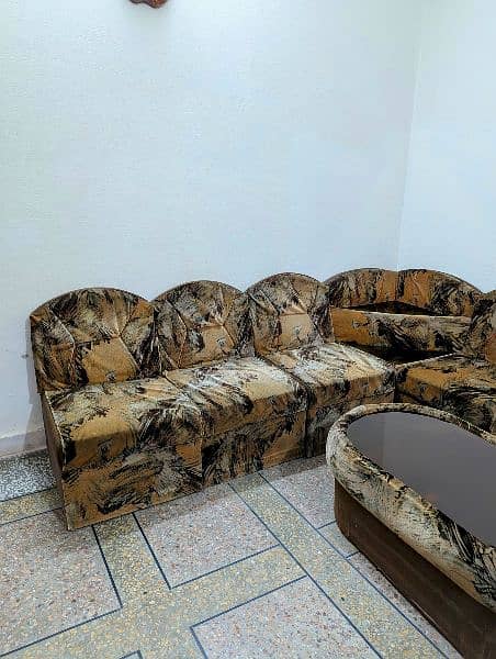 Sofa Set in good condition 2