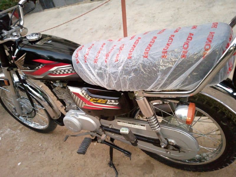 Honda cg 125 2024 3