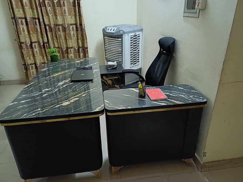 Office Table with separate drawers, cabinets, and chair 3