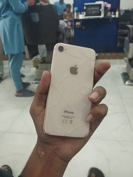 iphone 8 non pta 64 GB 4