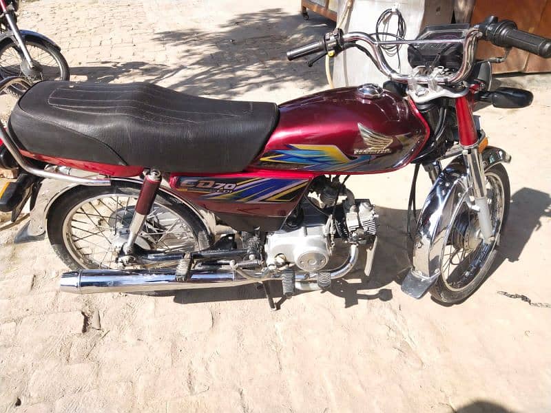 Honda CD70 cc WhatsApp 0327,7559,120 1