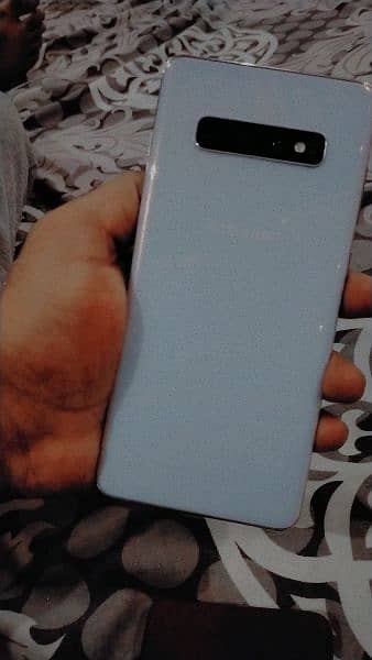 samsung S10 plus 6