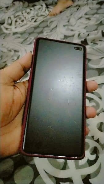 samsung S10 plus 7