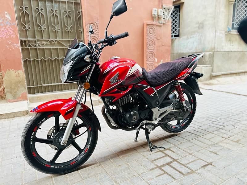 Honda Cb 150F 5