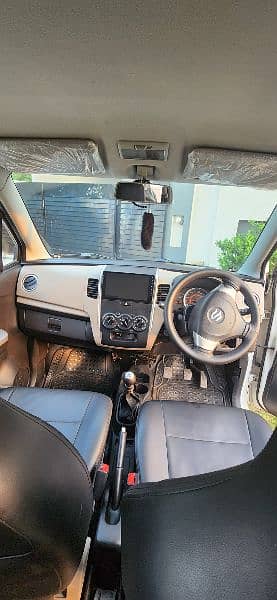 Suzuki Wagon R 2021 12