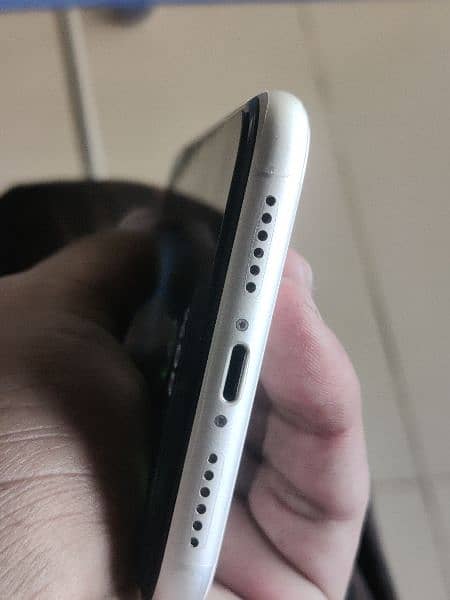 Iphone 11 Dual Sim PTA Approved 8