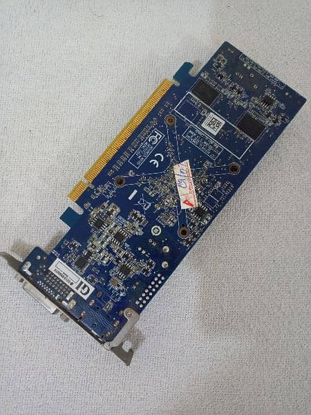 AMD Radeon hd 7000 Gaming graphics card 4