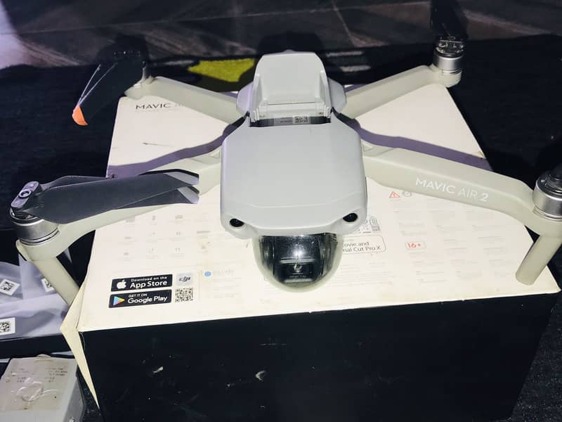 DJI mavic air 2 fly more combo with all accessorys urgent sale 4