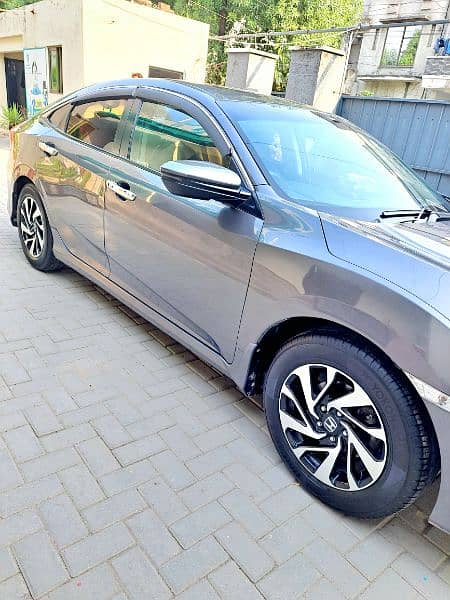 Honda Civic Oriel 2017 1