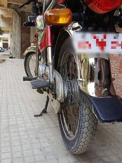 Honda 70cc 2021-8-30 ek rupy ka km nahi hai