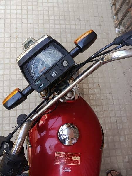 Honda 70cc 2021-8-30 ek rupy ka km nahi hai 4