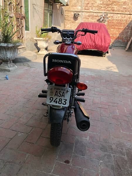 Honda 125 2023 special edition 3