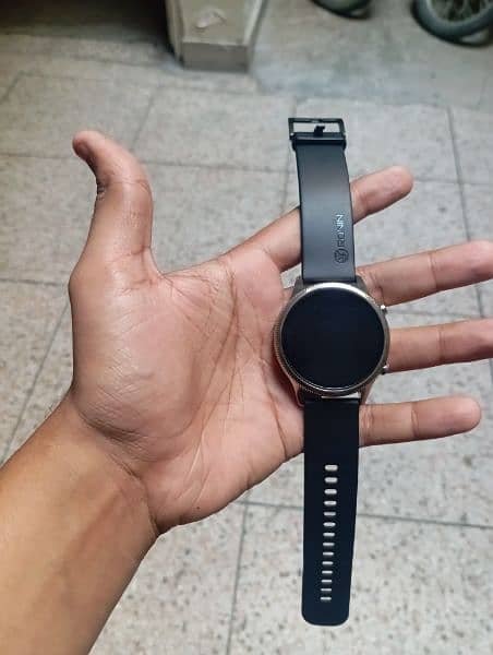 Ronin R 010 Luxe Smart watch 0